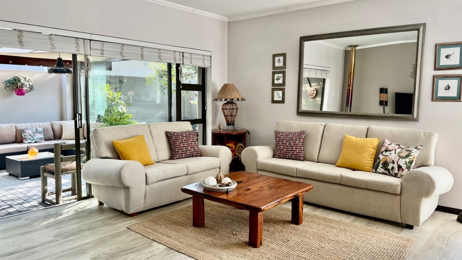 3 Bedroom Property for Sale in Earls Court Lifestyle Estate Western Cape